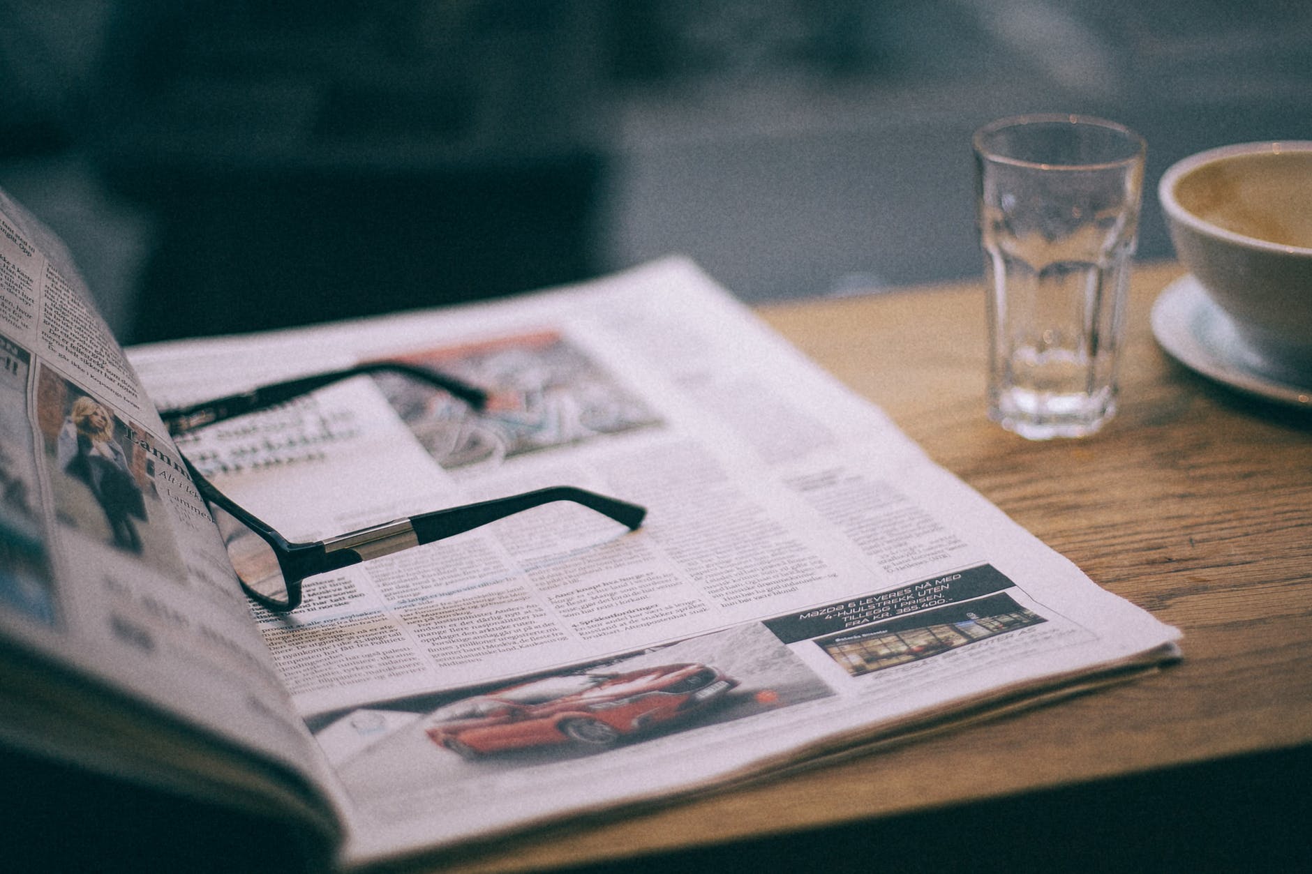 Reading Writers on Writing