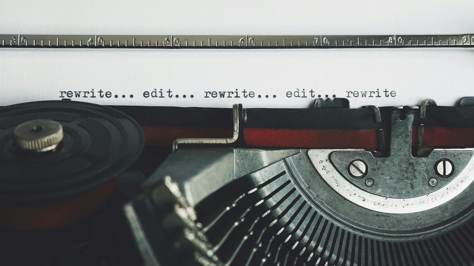 An Editing Process Chat /ᐠ – ˕-マ｡˚ᶻ 𝗓